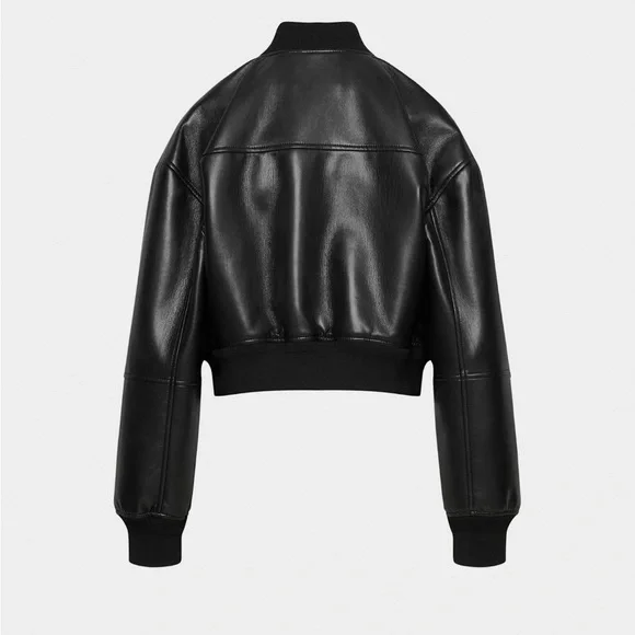 SOLD on lnsta: BADDEST.OUT.THERE2 - Picture 3 of 15